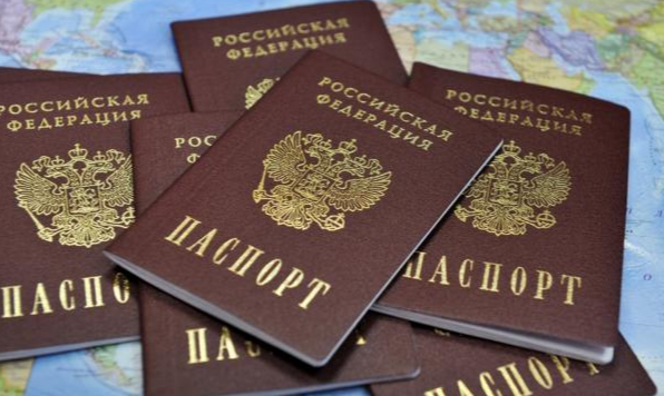 Минцифры заморозило выдачу электронных паспортов из-за санкций